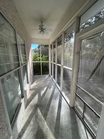 111 Hanging Moss Drive, St Simons Island, GA 31522