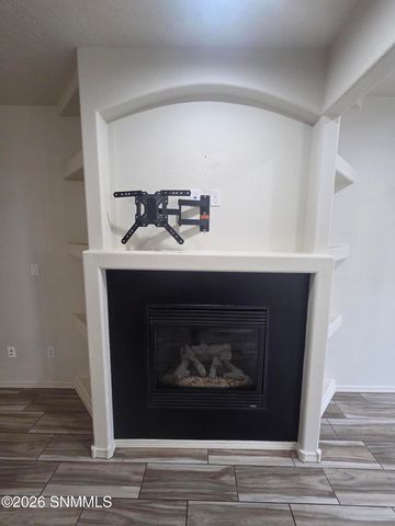 2537 Tierra Grande Court, Las Cruces, NM 88011