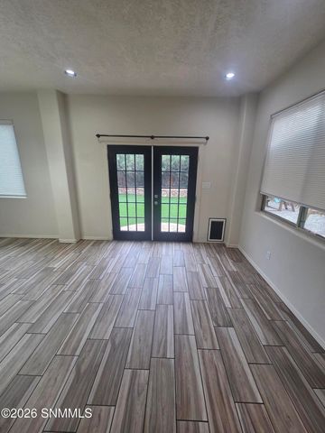2537 Tierra Grande Court, Las Cruces, NM 88011