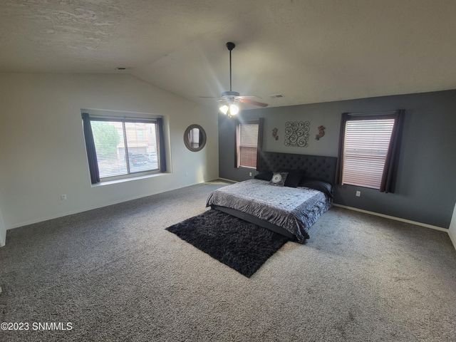 2537 Tierra Grande Court, Las Cruces, NM 88011