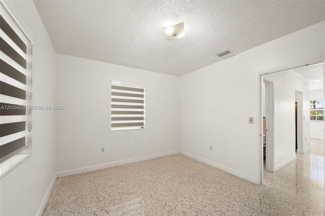 3211 NW 13th Ter 3211, Miami, FL 33125
