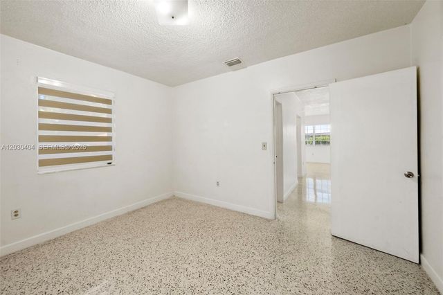 3211 NW 13th Ter 3211, Miami, FL 33125