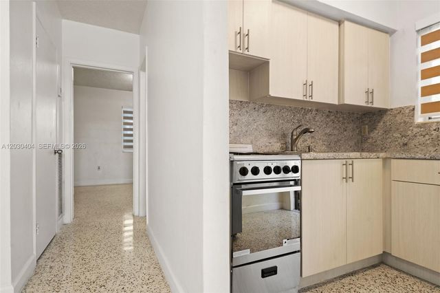 3211 NW 13th Ter 3211, Miami, FL 33125