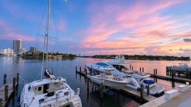 900 Bay Drive 207, Miami Beach, FL 33141