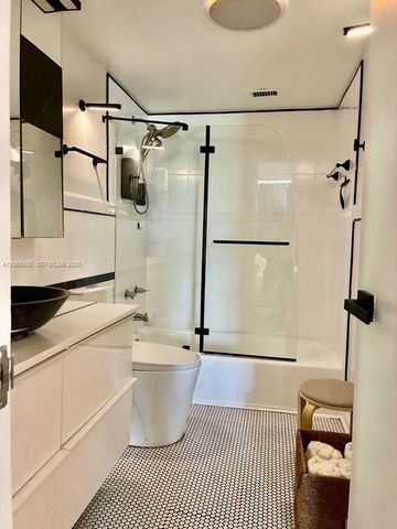 900 Bay Drive 207, Miami Beach, FL 33141