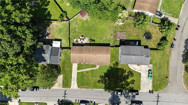 435 Dauphin LN, Virginia Beach, VA 23452