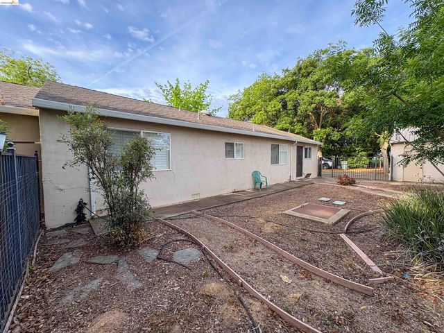 25685 Marsh Creek Road, Brentwood, CA 94513