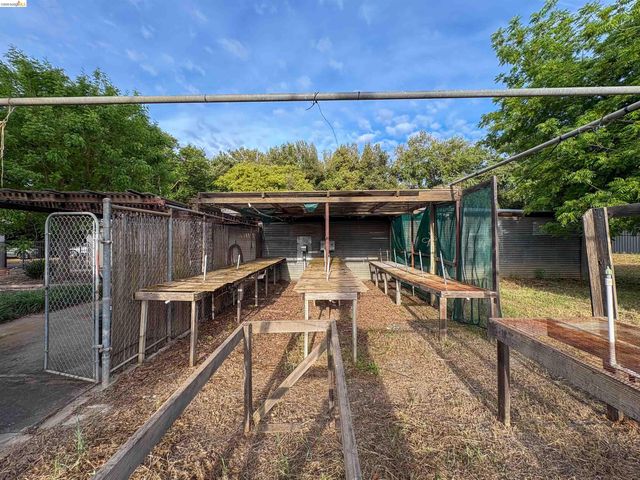 25685 Marsh Creek Road, Brentwood, CA 94513