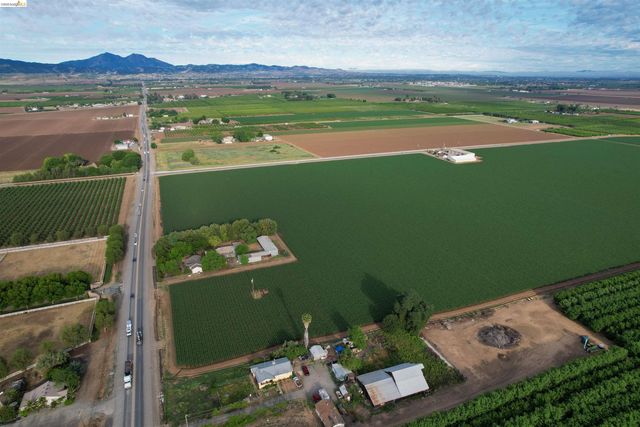 25685 Marsh Creek Road, Brentwood, CA 94513