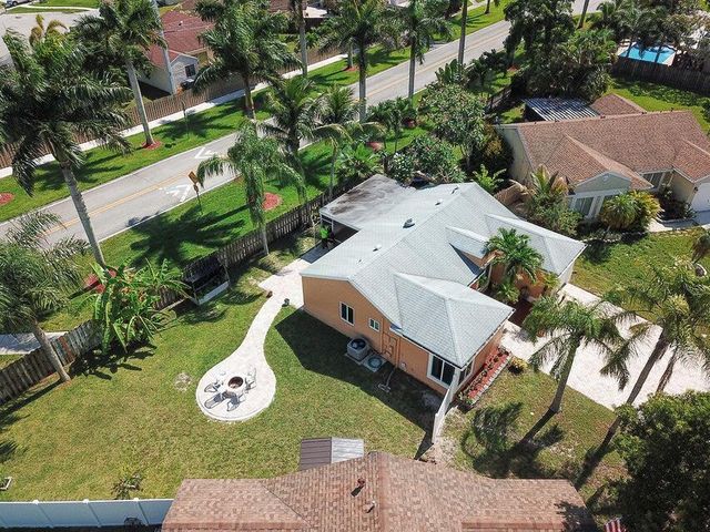 9785 Ridge Creek Road, Boca Raton, FL 33496