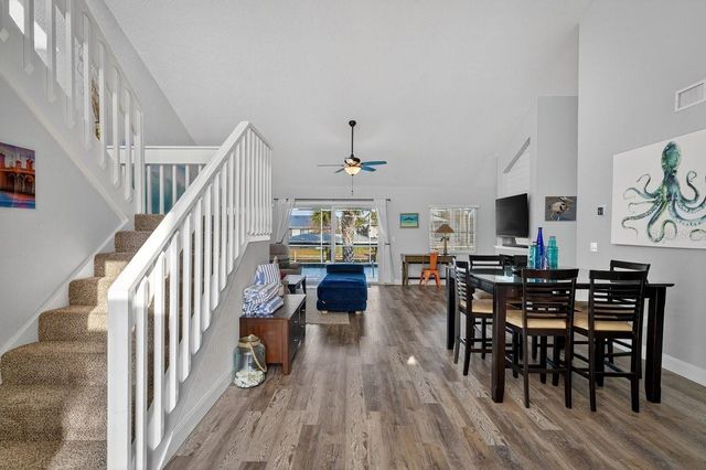 10 FLEMING COURT, Palm Coast, FL 32137