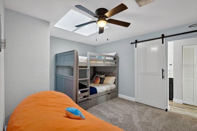 10 FLEMING COURT, Palm Coast, FL 32137