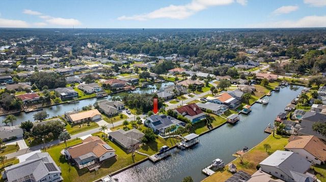 10 FLEMING COURT, Palm Coast, FL 32137