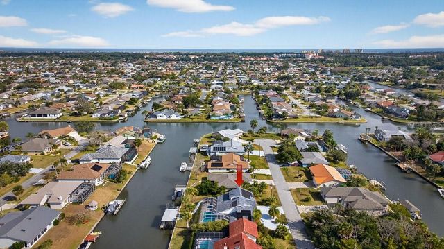 10 FLEMING COURT, Palm Coast, FL 32137