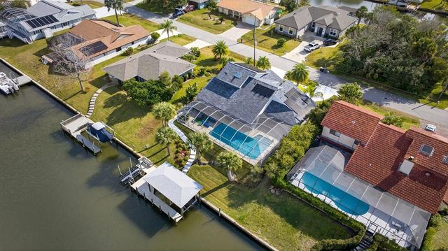 10 FLEMING COURT, Palm Coast, FL 32137