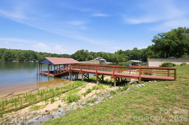 178 Penicillin Point, Troutman, NC 28166