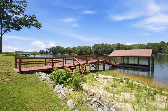 178 Penicillin Point, Troutman, NC 28166