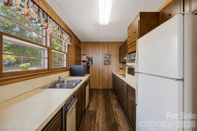 178 Penicillin Point, Troutman, NC 28166