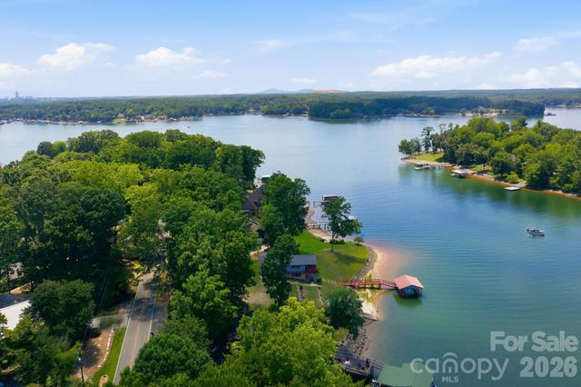 178 Penicillin Point, Troutman, NC 28166