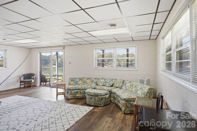 178 Penicillin Point, Troutman, NC 28166