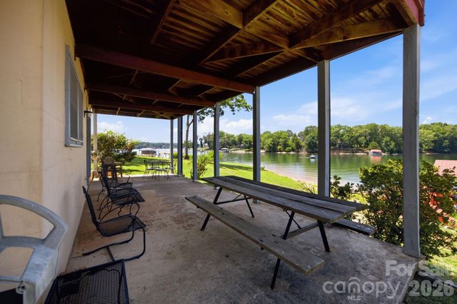 178 Penicillin Point, Troutman, NC 28166