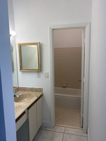 3961 Cocoplum Circle F, Coconut Creek, FL 33063