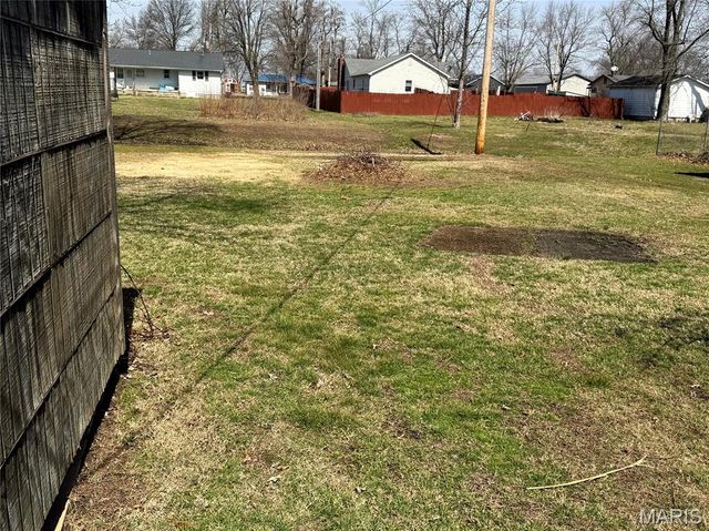 213 South Street, Wellsville, MO 63384