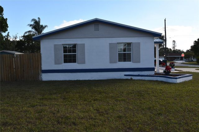 2255 LESLEE LAKE DRIVE N, St Petersburg, FL 33713