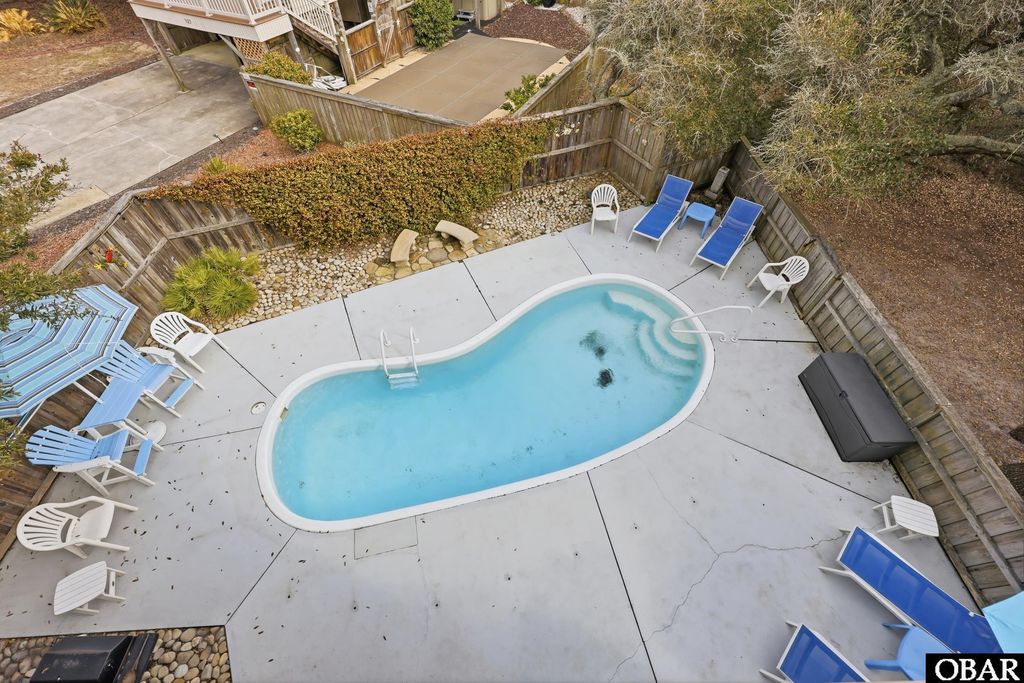 Image 38 of property listing at 125 Seabreeze Drive Lot 10, Duck, NC 27949