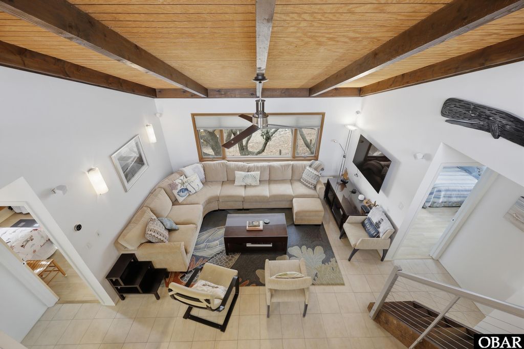 Image 9 of property listing at 125 Seabreeze Drive Lot 10, Duck, NC 27949