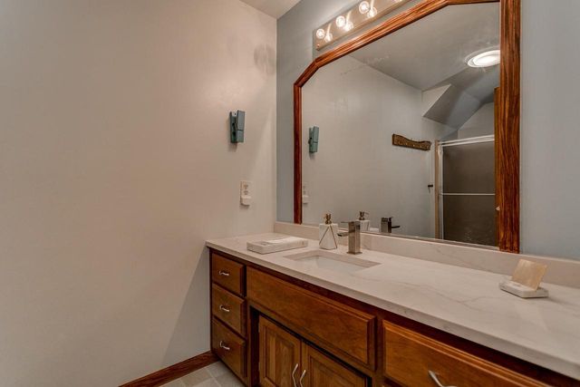 3040 WINDFIELD DRIVE, Neenah, WI 54956