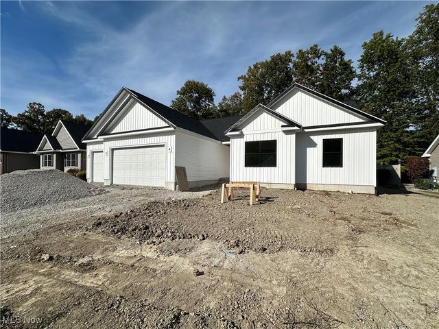 3644 Elizabeth Drive, Vermilion, OH 44089