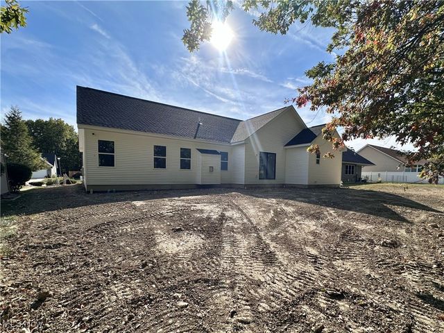 3644 Elizabeth Drive, Vermilion, OH 44089