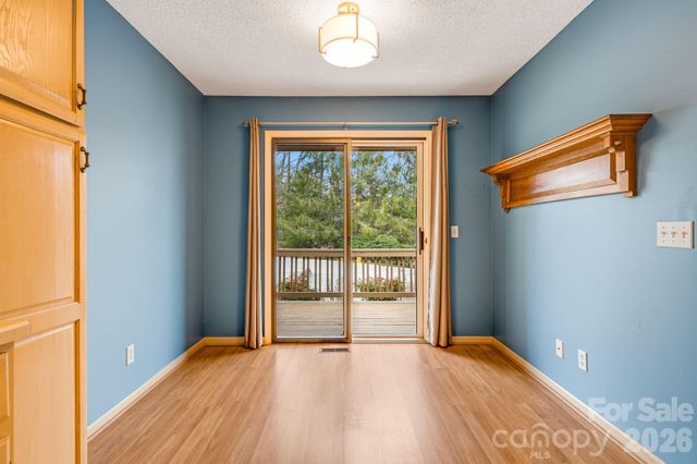 1104 Red Oak Drive, Hendersonville, NC 28791