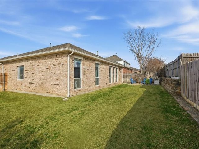 12721 Old MacGregor Lane, Fort Worth, TX 76244