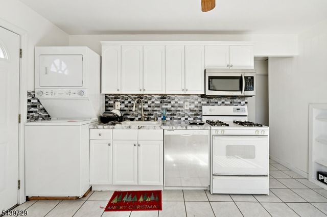 111 Ovington Ave, Edison Twp., NJ 08817