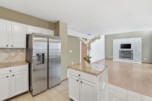 5660 Newington Drive, Hilliard, OH 43026