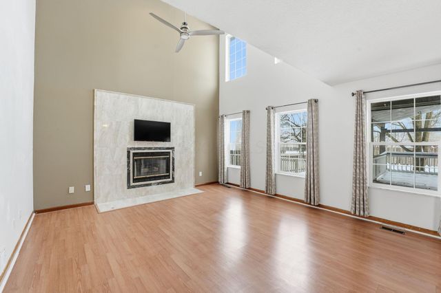 5660 Newington Drive, Hilliard, OH 43026