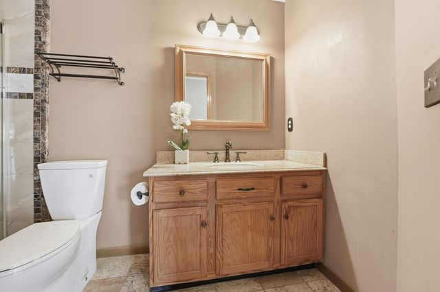 5660 Newington Drive, Hilliard, OH 43026