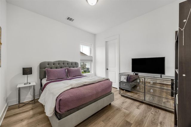 494 Prairie Clover DR, Dripping Springs, TX 78620