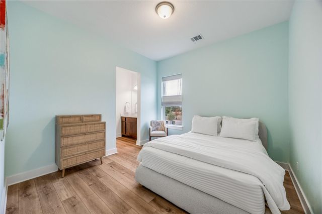 494 Prairie Clover DR, Dripping Springs, TX 78620