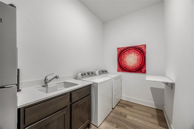 494 Prairie Clover DR, Dripping Springs, TX 78620