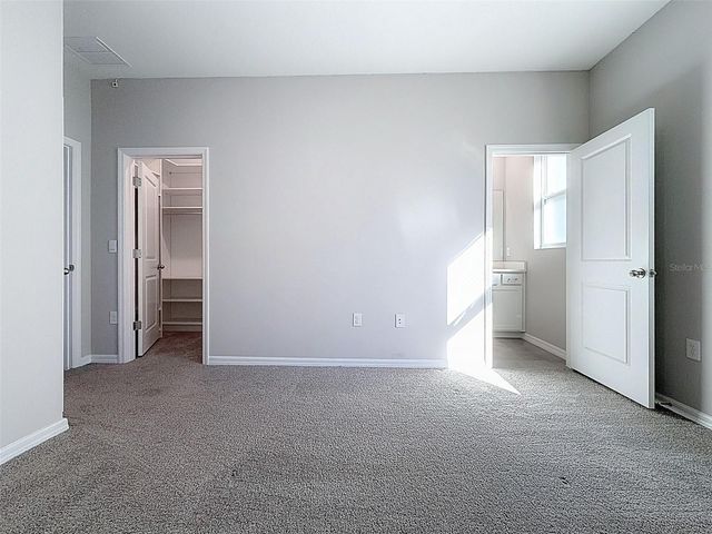 10559 BRIDGEGATE HEIGHTS LOOP, San Antonio, FL 33576