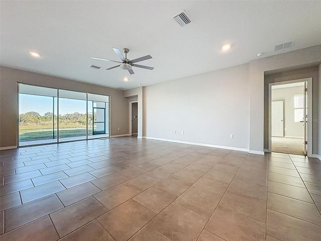 10559 BRIDGEGATE HEIGHTS LOOP, San Antonio, FL 33576
