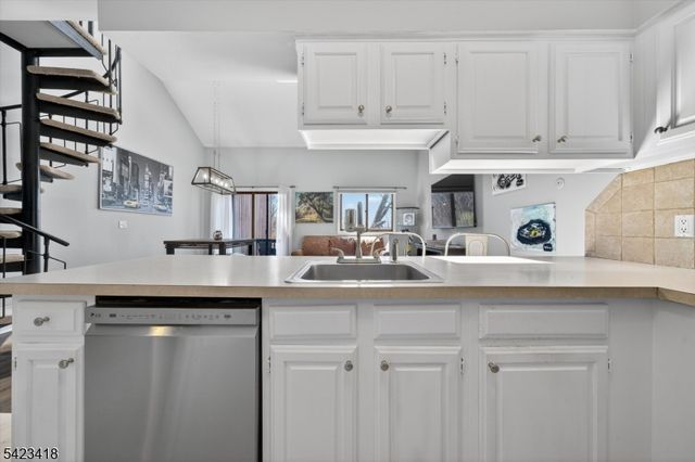 1 Red Lodge Dr. Unit 6 6, Vernon Twp., NJ 07462
