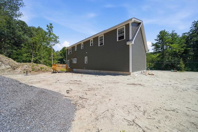 78 Gowing Road, Hudson, NH 03051