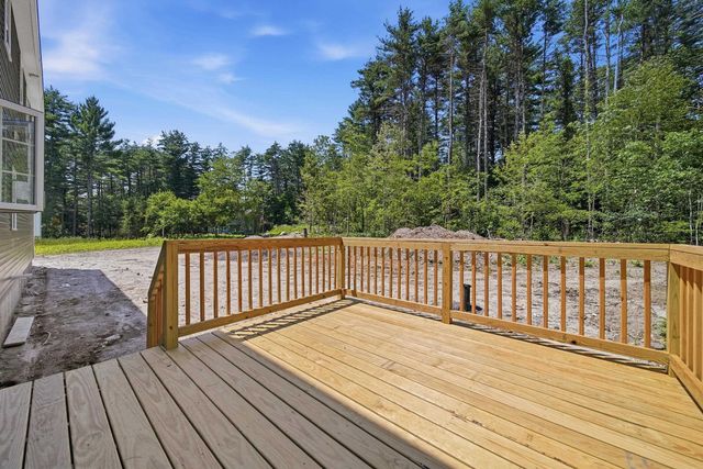 78 Gowing Road, Hudson, NH 03051