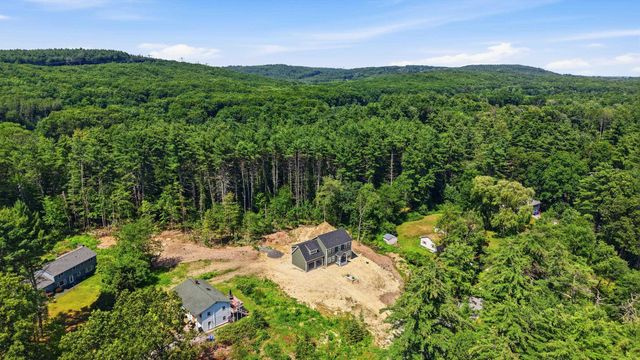 78 Gowing Road, Hudson, NH 03051
