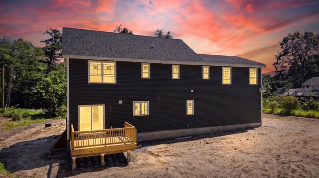 78 Gowing Road, Hudson, NH 03051