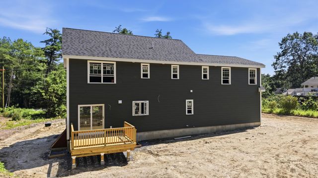 78 Gowing Road, Hudson, NH 03051